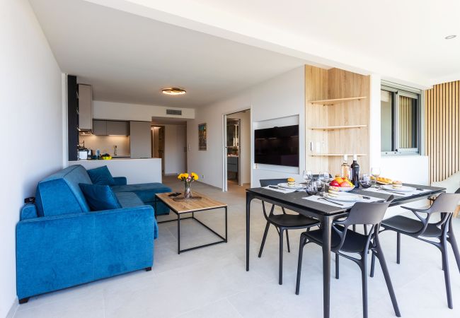 Appartement à Villefranche-sur-Mer - Agrianthe Palmiers AP4380 By Riviera Holiday Homes Appartement à Villefranche-sur-Mer - Agrianthe Palmiers AP4380 By Riviera Holiday Homes