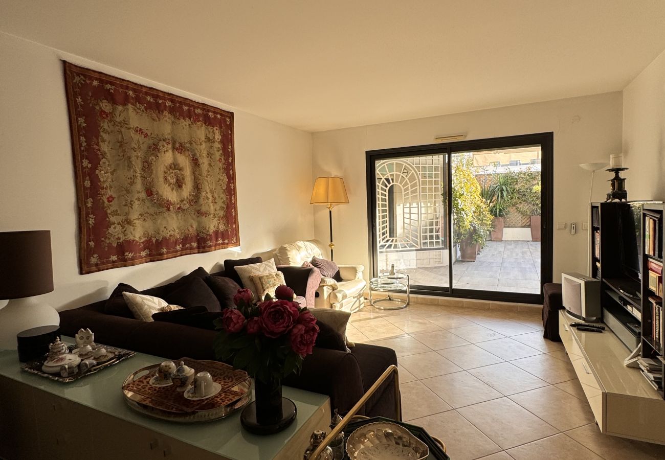 Appartement à Cannes - GIA347 / Superbe appartement proche du centre