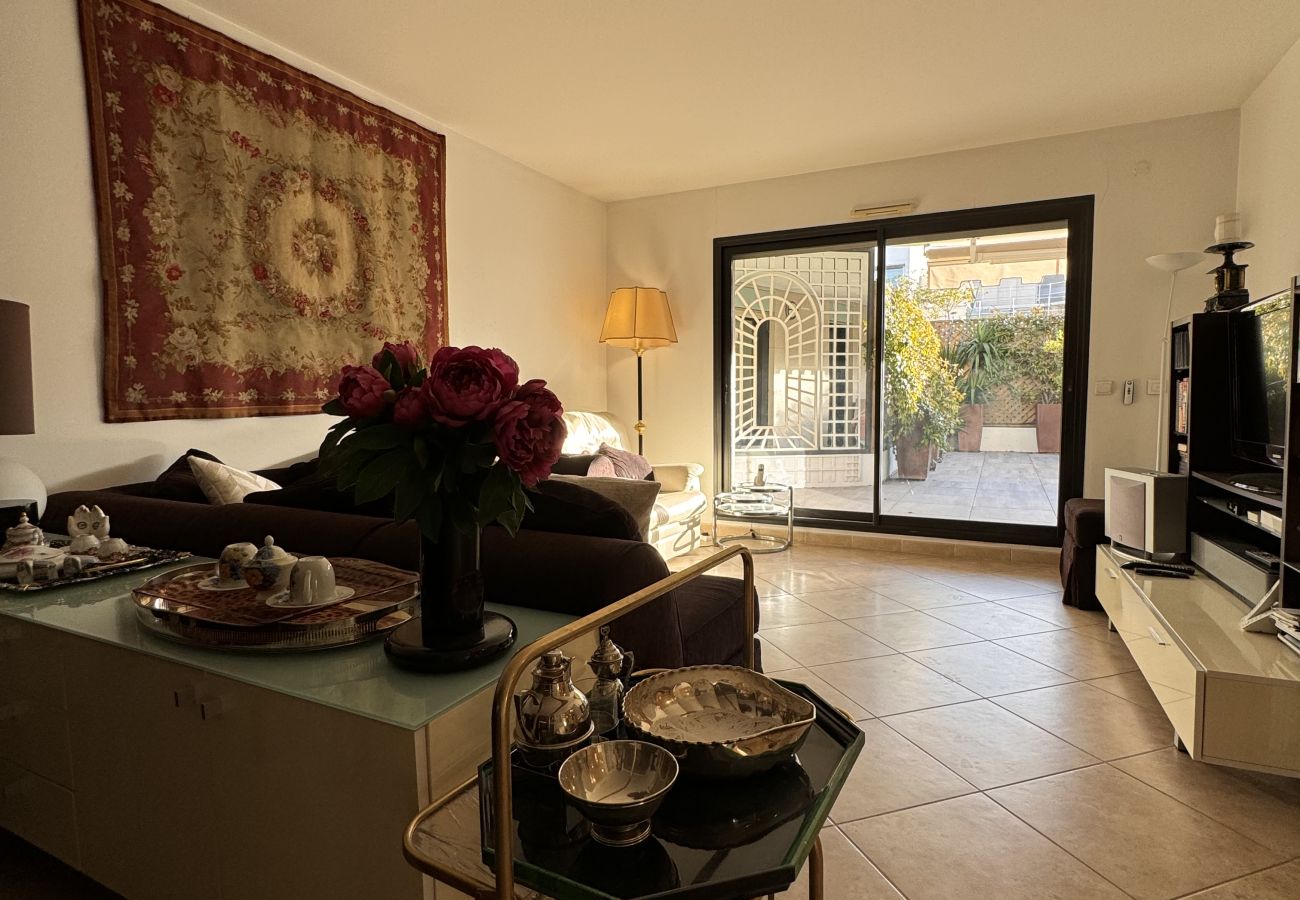 Appartement à Cannes - GIA347 / Superbe appartement proche du centre