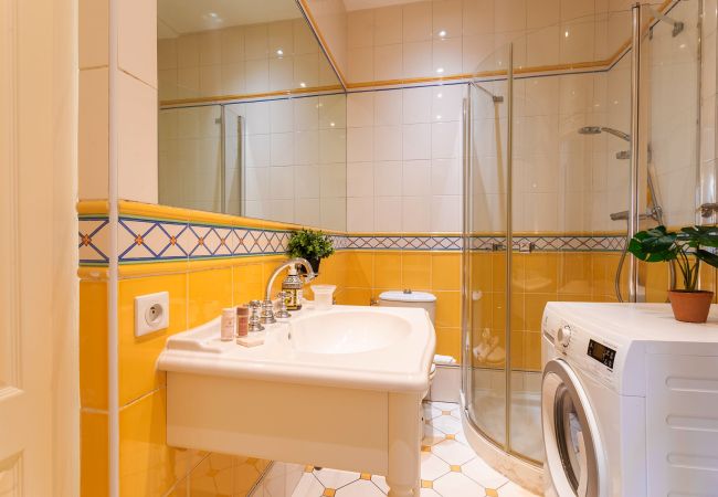 Appartement à Villefranche-sur-Mer - VOLTI ON THE BAY AP4386 By Riviera Holiday Homes Appartement à Villefranche-sur-Mer - VOLTI ON THE BAY AP4386 By Riviera Holiday Homes