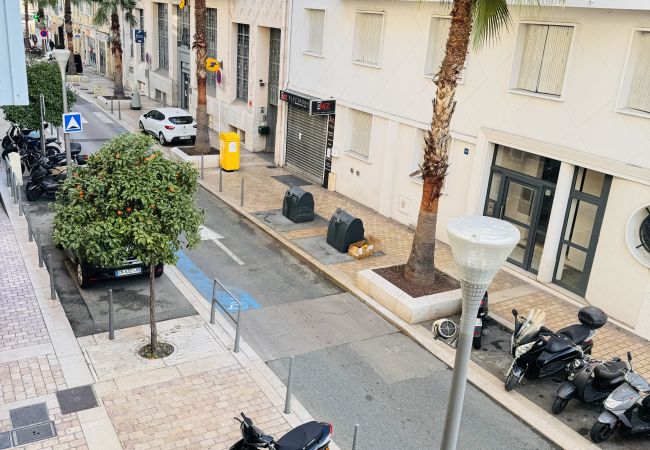 Studio à Cannes - Mimont29  / Pied à terre proche plages Studio à Cannes - Mimont29  / Pied à terre proche plages
