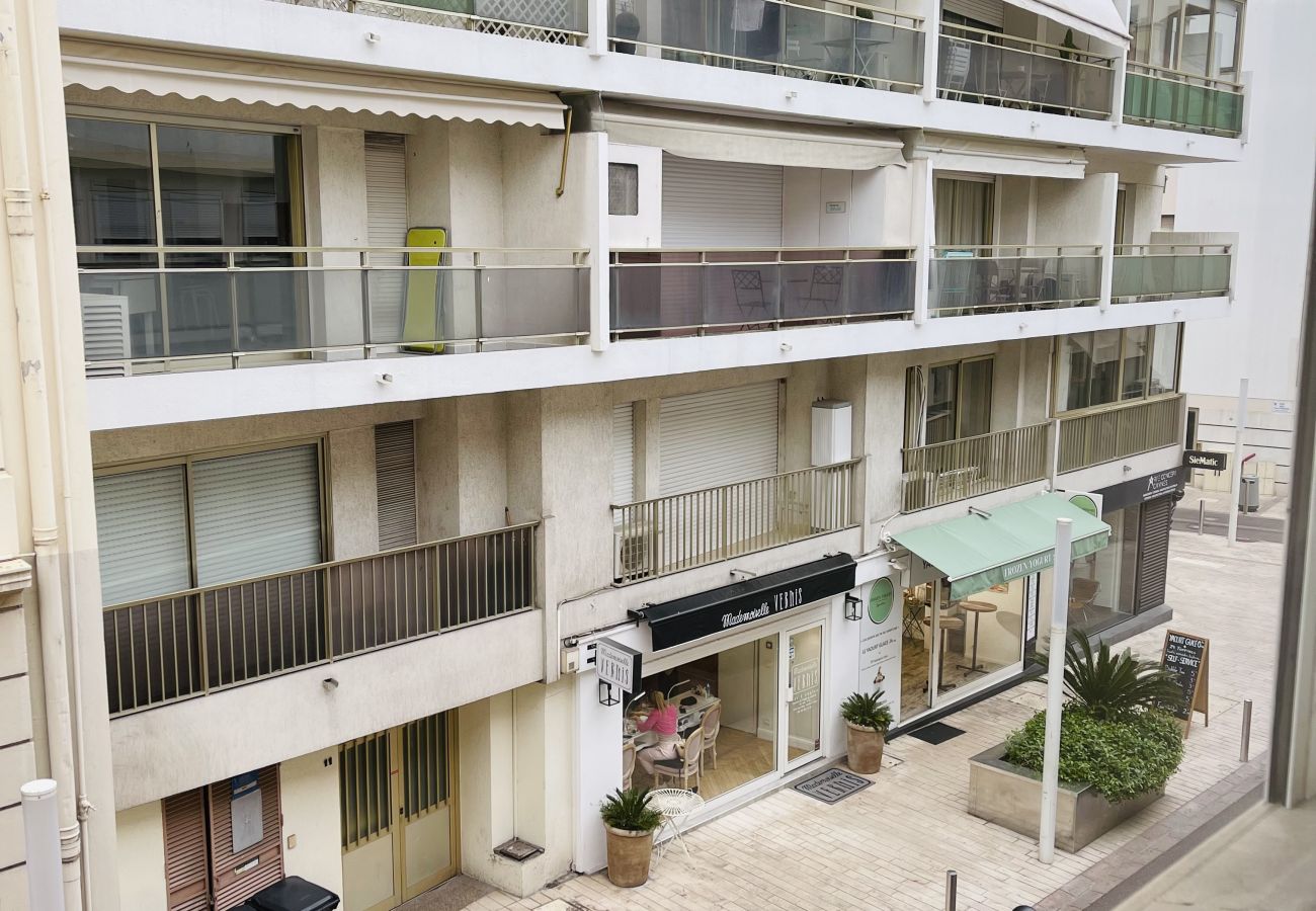 Studio à Cannes - SAN892