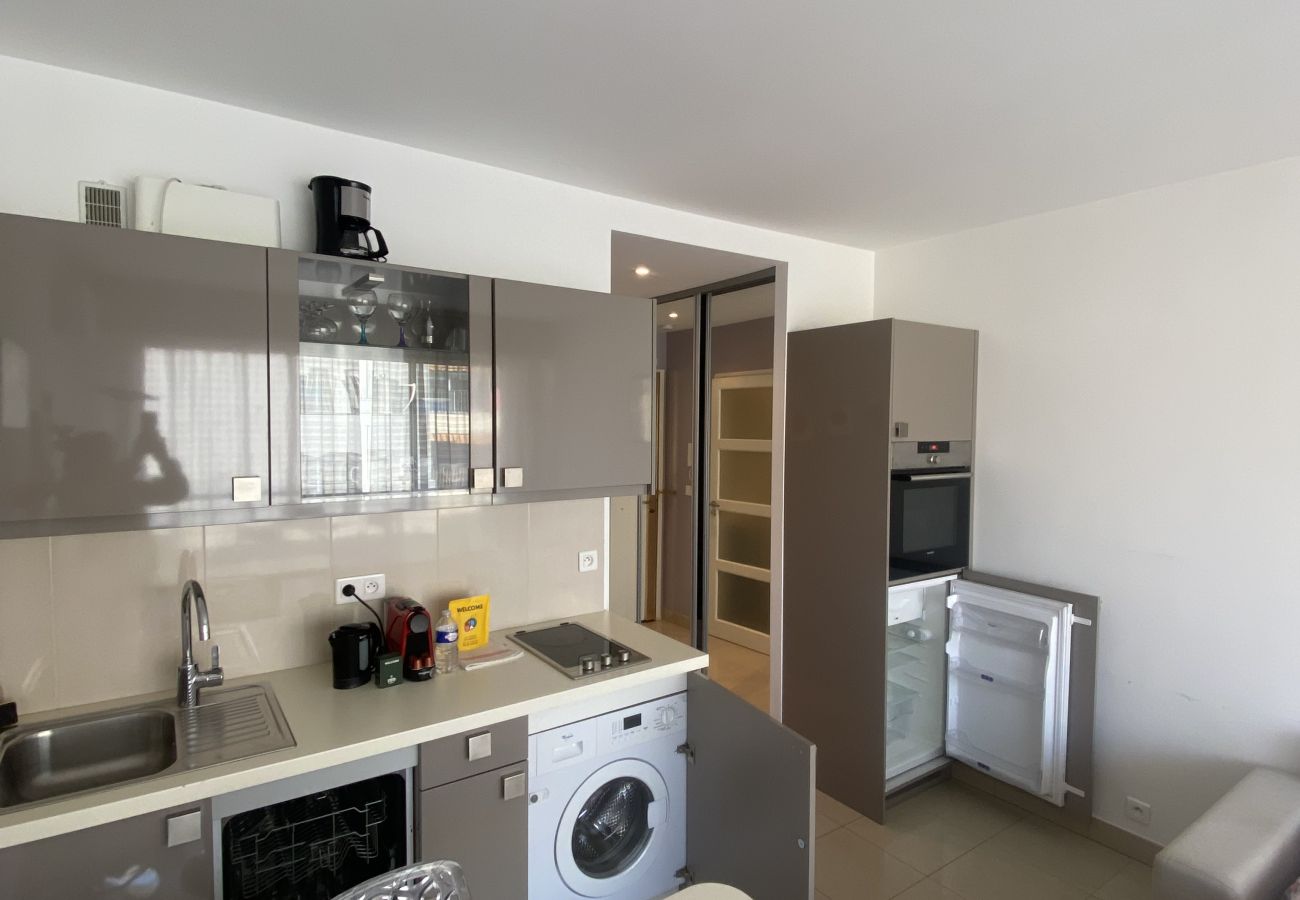 Studio à Cannes - FAR402 / Joli studio centre Croisette Palais