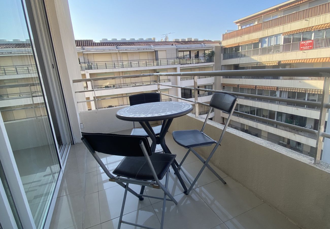 Studio à Cannes - FAR402 / Joli studio centre Croisette Palais