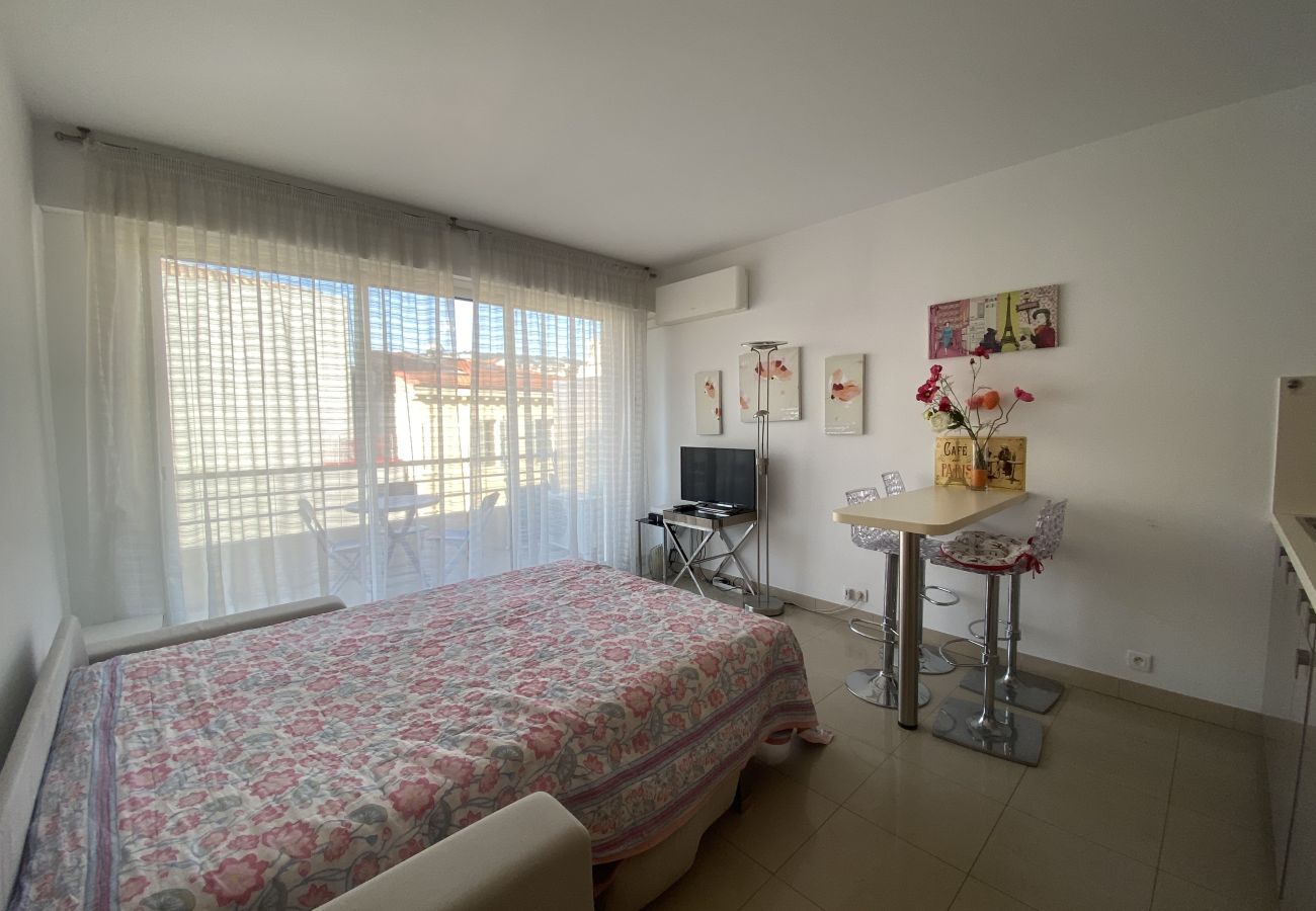 Studio à Cannes - FAR402 / Joli studio centre Croisette Palais