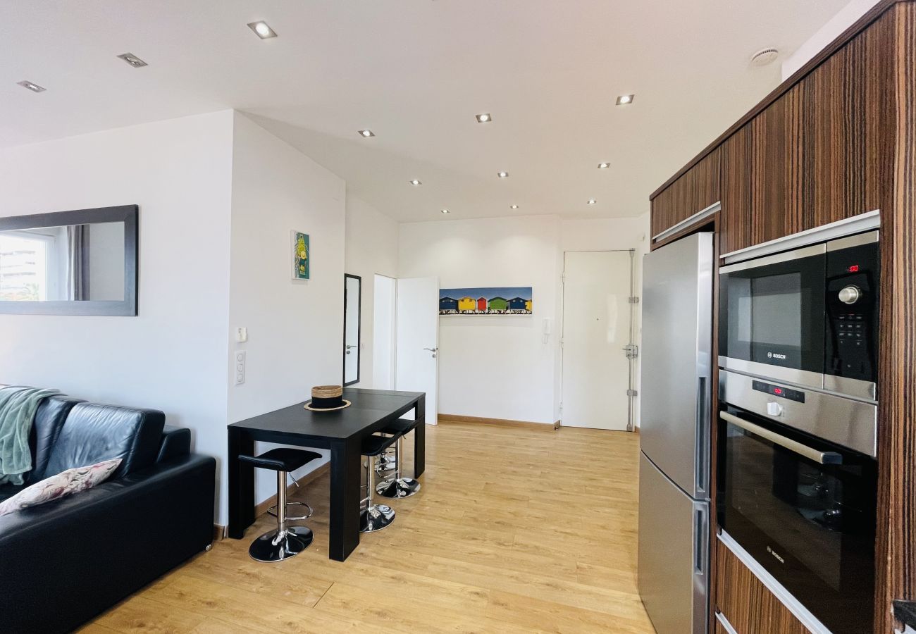 Appartement à Cannes - COUH / Confortable pied à terre proche Croisette 