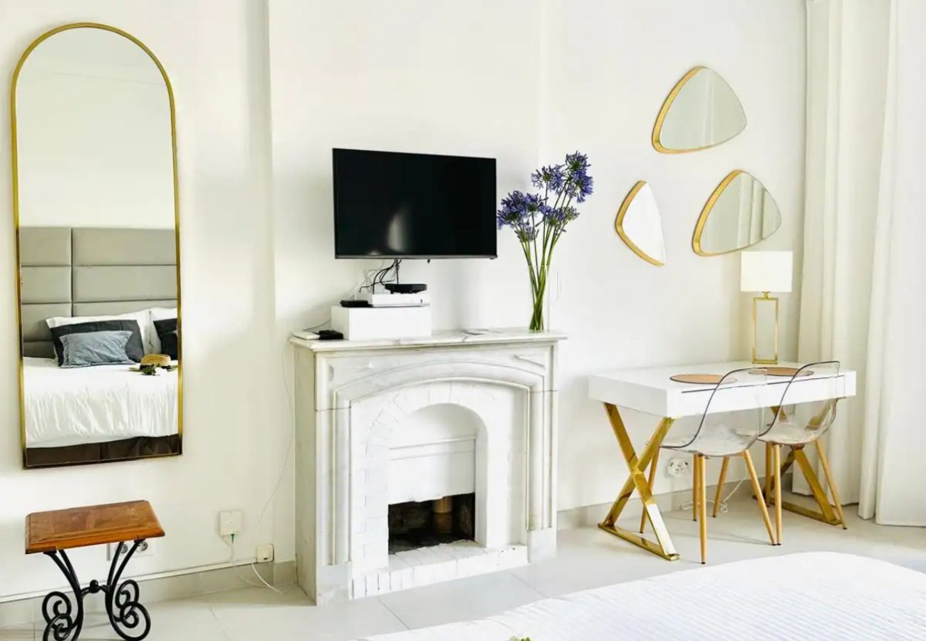 Studio à Cannes - KIRMIR343 / deluxe studio croisette