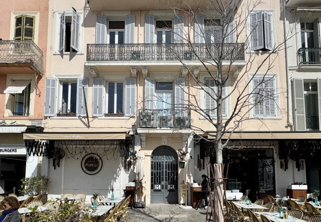 Appartement à Cannes - villa Carmela / charmante suite vue mer Appartement à Cannes - villa Carmela / charmante suite vue mer