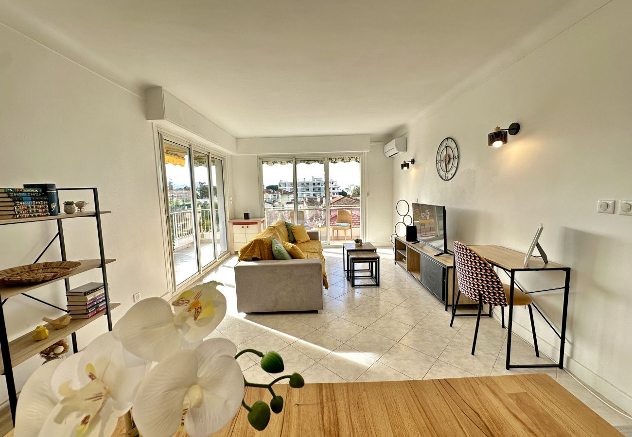 Appartement à Cannes -  LE CEDRE Appartement moderne