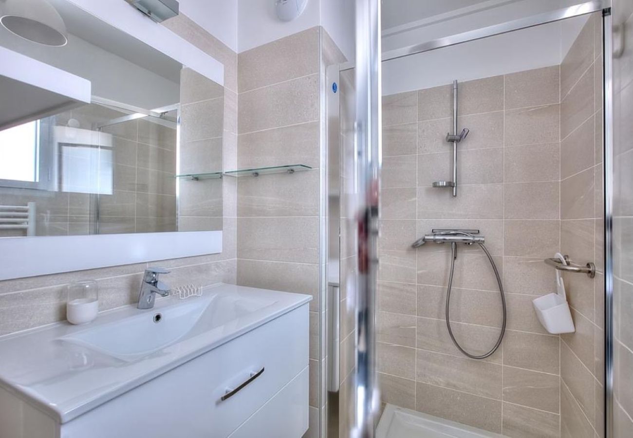 Appartement à Cannes - DAG13