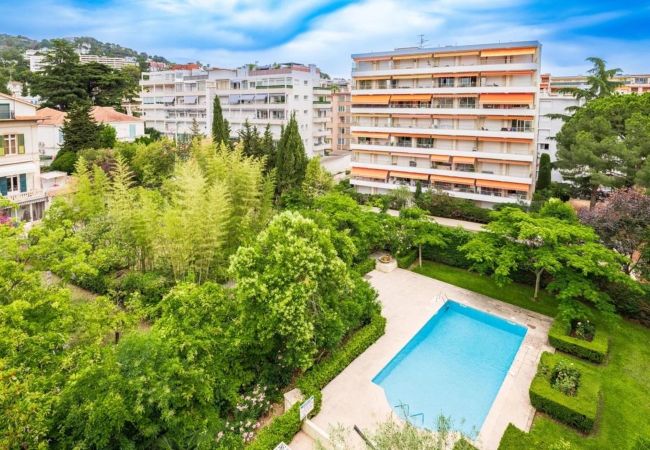 Appartement à Cannes - GOLDEN 2 / 3 pièces Appartement à Cannes - GOLDEN 2 / 3 pièces