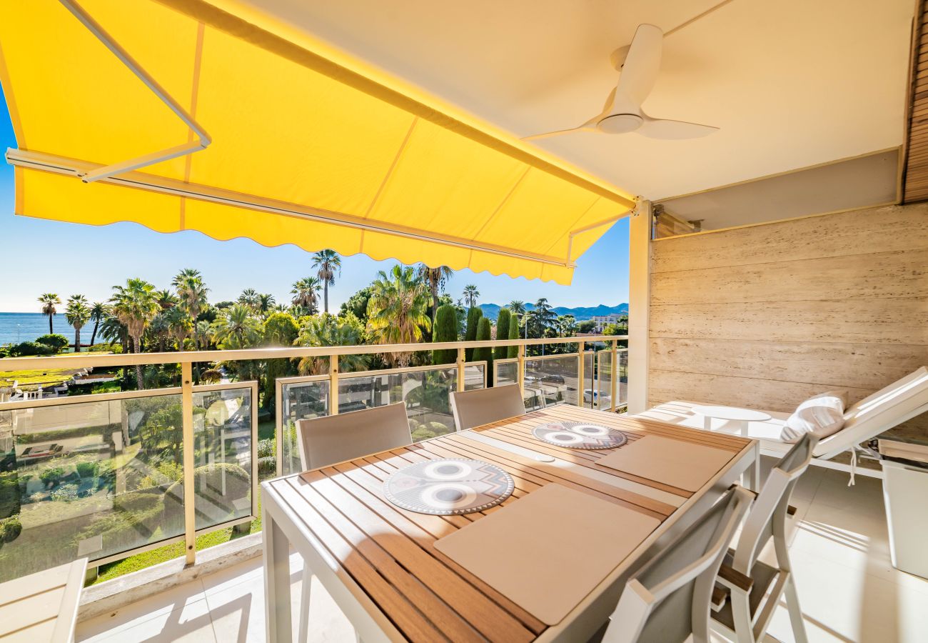 Appartement à Cannes - Kem15 vue mer et accès mer