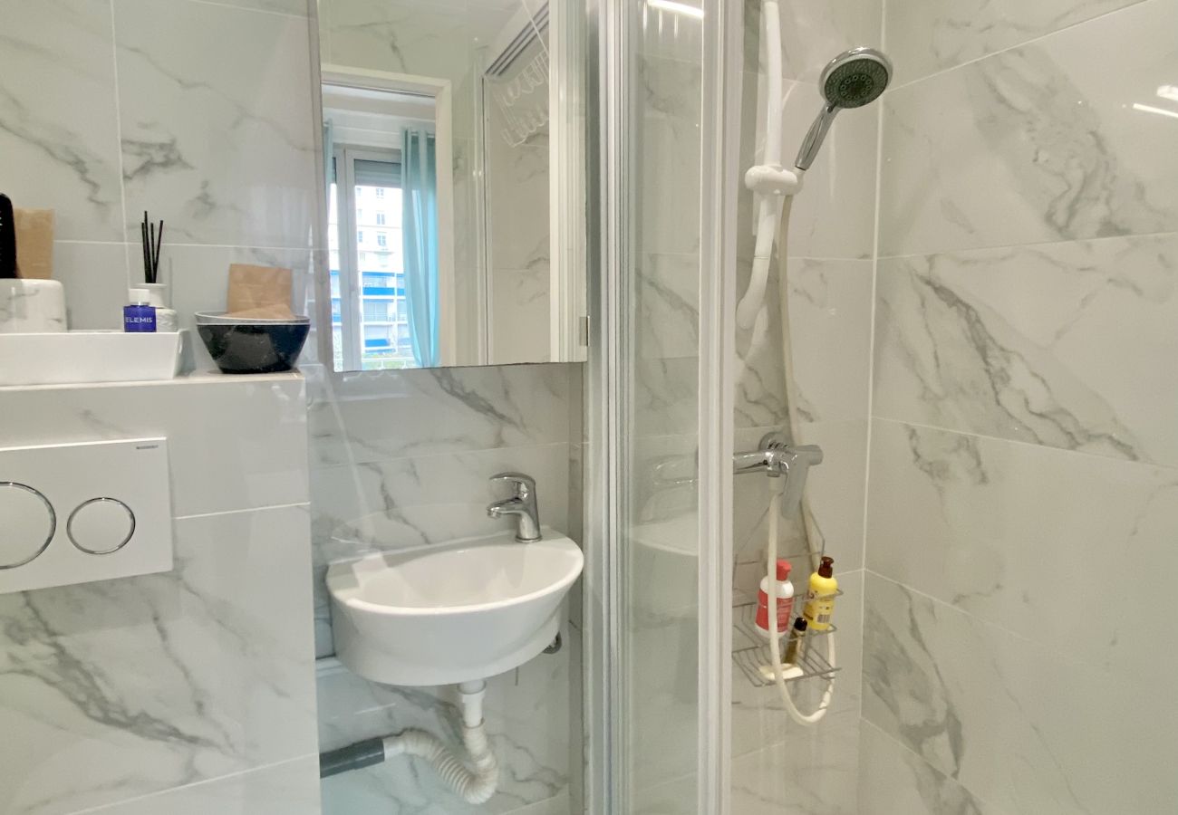 Appartement à Cannes - BER3050 / LES DUNES / 3 pièces