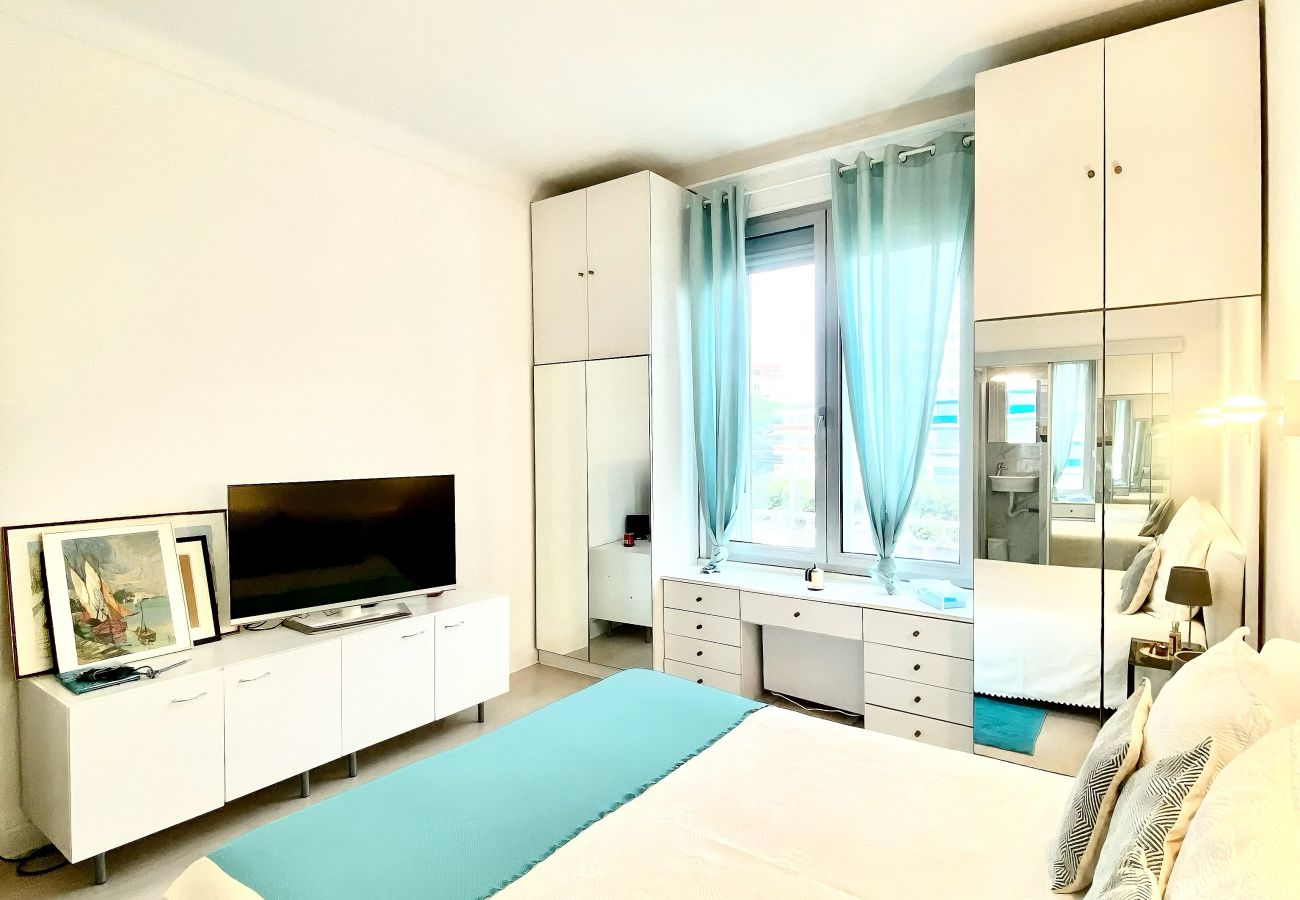Appartement à Cannes - BER3050 / LES DUNES / 3 pièces