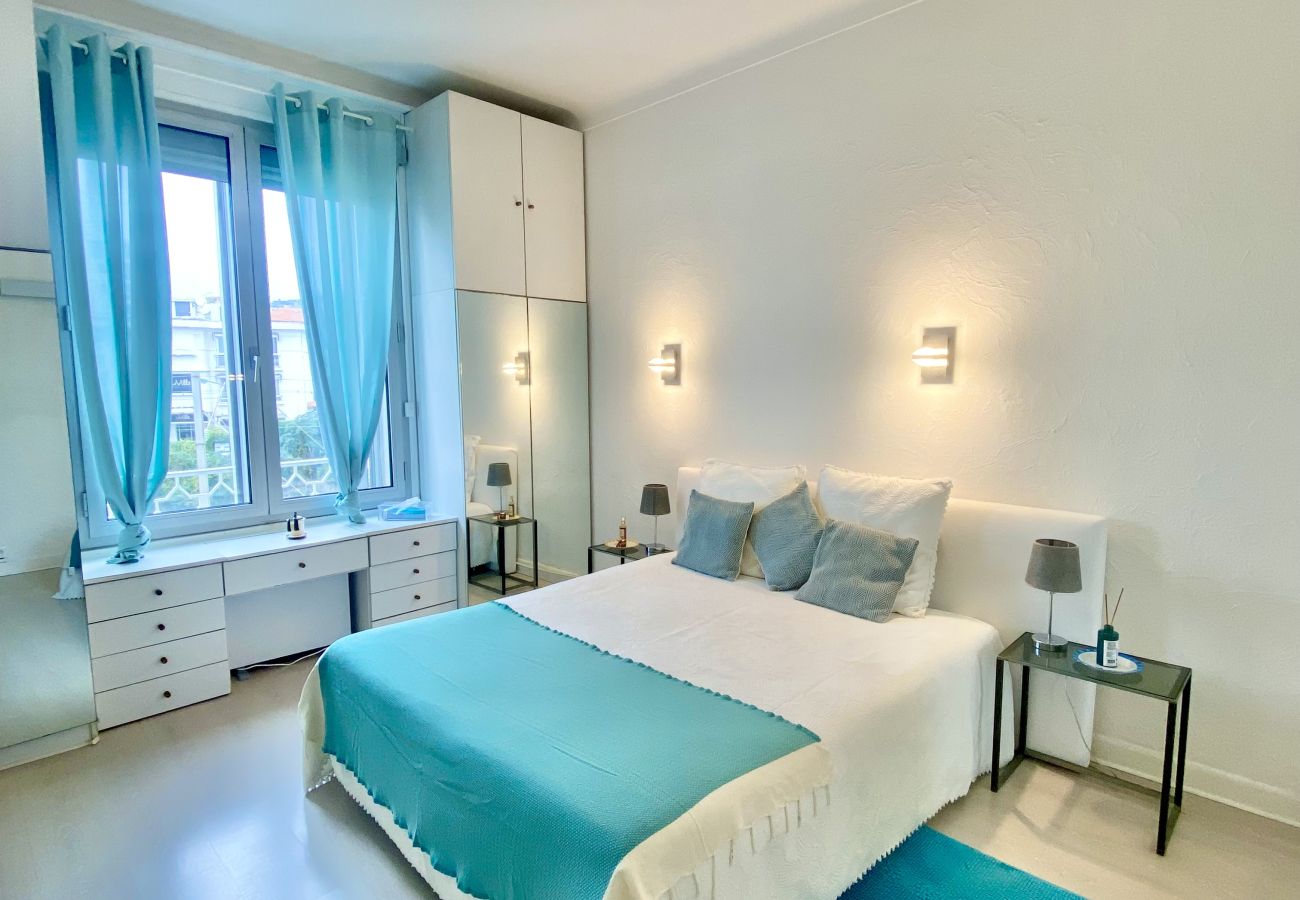 Appartement à Cannes - BER3050 / LES DUNES / 3 pièces