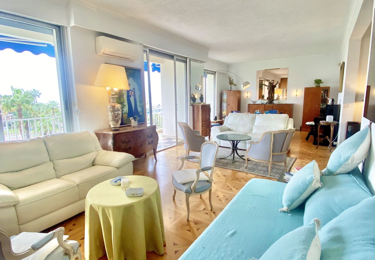 Appartement à Cannes - BER3050 / LES DUNES / 3 pièces
