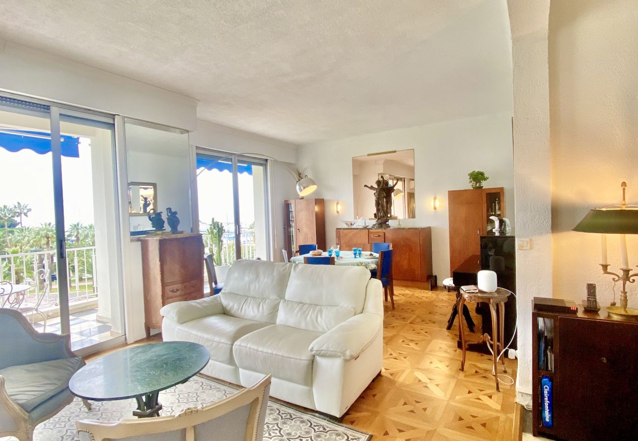 Appartement à Cannes - BER3050 / LES DUNES / 3 pièces
