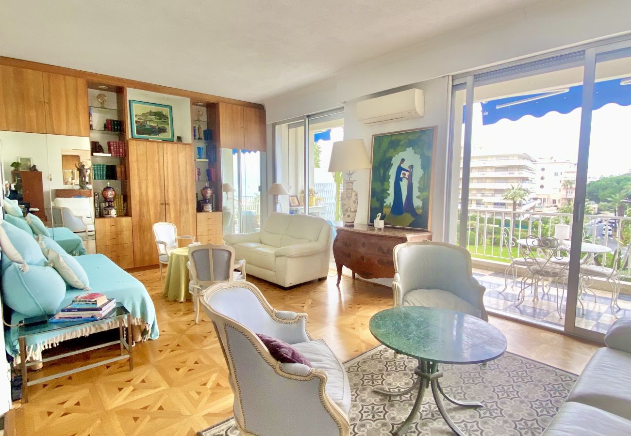 Appartement à Cannes - BER3050 / LES DUNES / 3 pièces