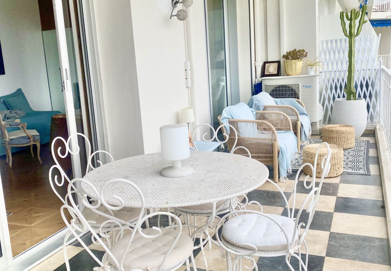 Appartement à Cannes - BER3050 / LES DUNES / 3 pièces