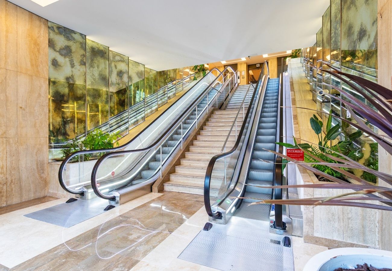 Appartement à Cannes - Gray d'albion studio D vue mer de côté