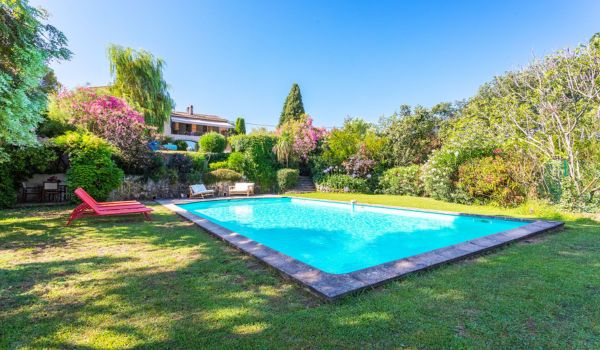 villa grasse sur la cote d'azur