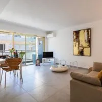 appartement moderne centre cannes