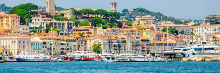 cannes-en-aout.jpg
