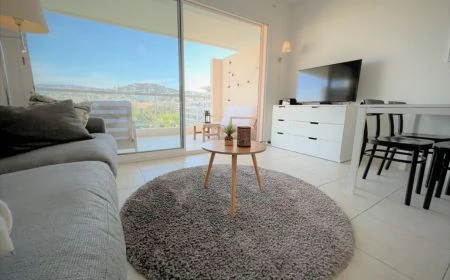 Interior holiday rentals on the French Riviera in Cannes