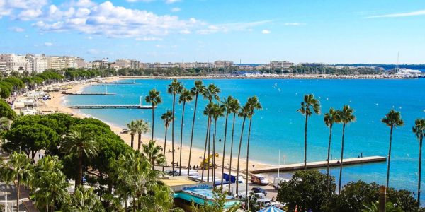 croisette-plage-cannes