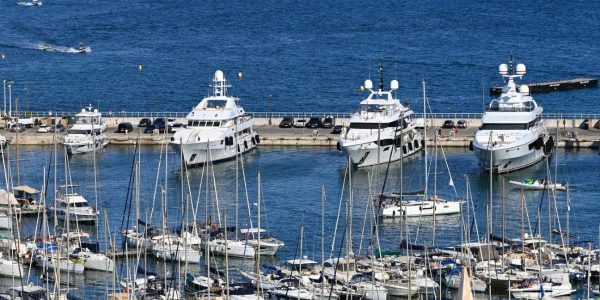 yacht cannes